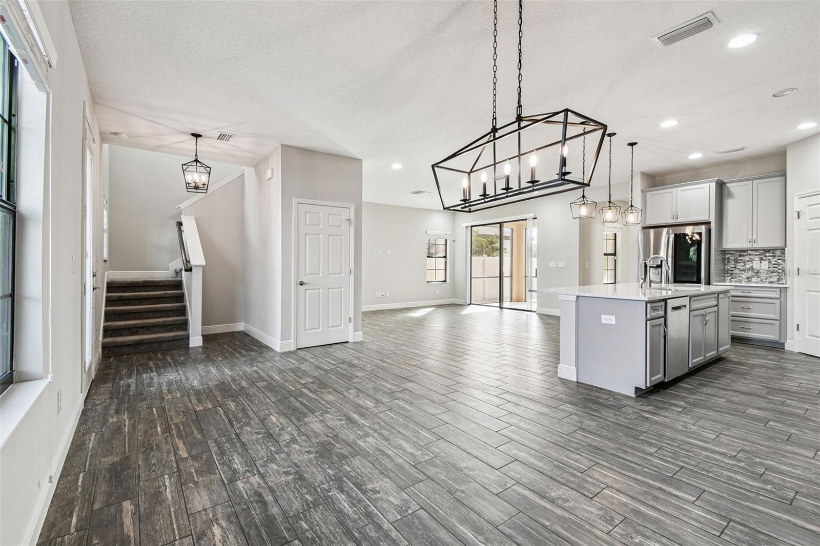 12413 TRIPLE CREEK BLVD — photo 7