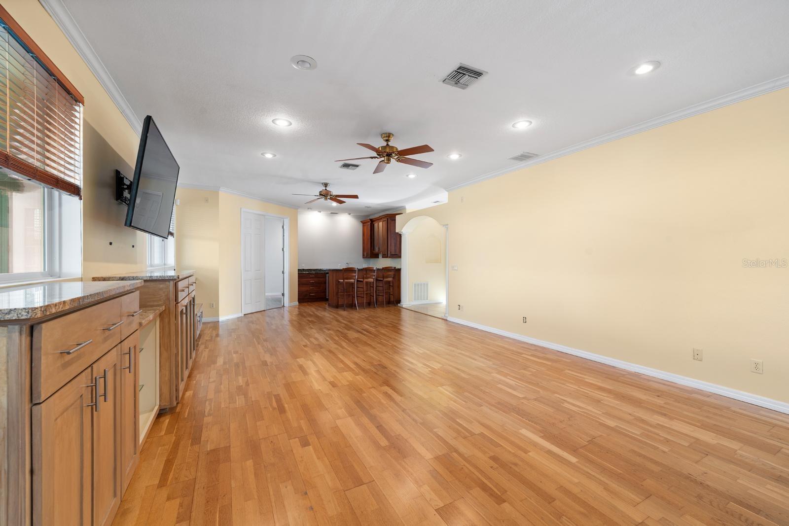 921 POINT SEASIDE DR — photo 37