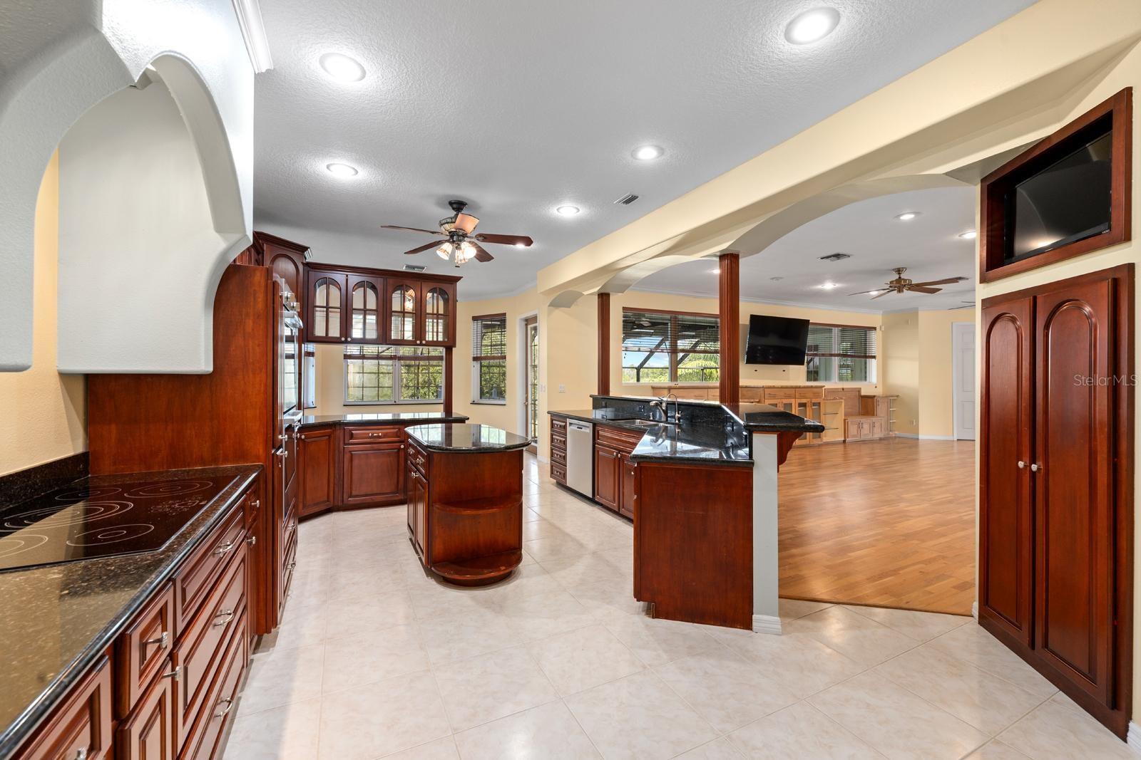 921 POINT SEASIDE DR — photo 41