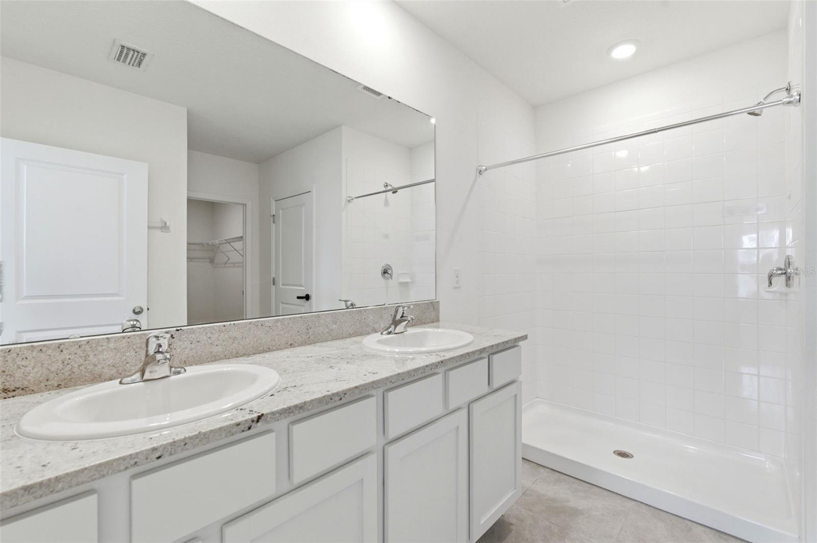 9014 FORGE BREEZE LOOP — photo 40