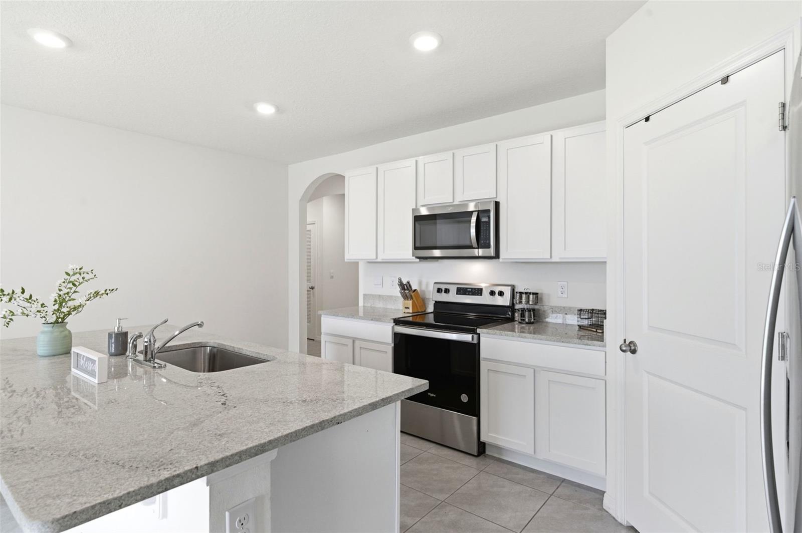 9014 FORGE BREEZE LOOP — photo 26