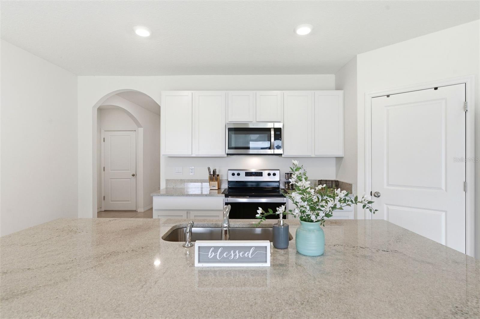 9014 FORGE BREEZE LOOP — photo 23