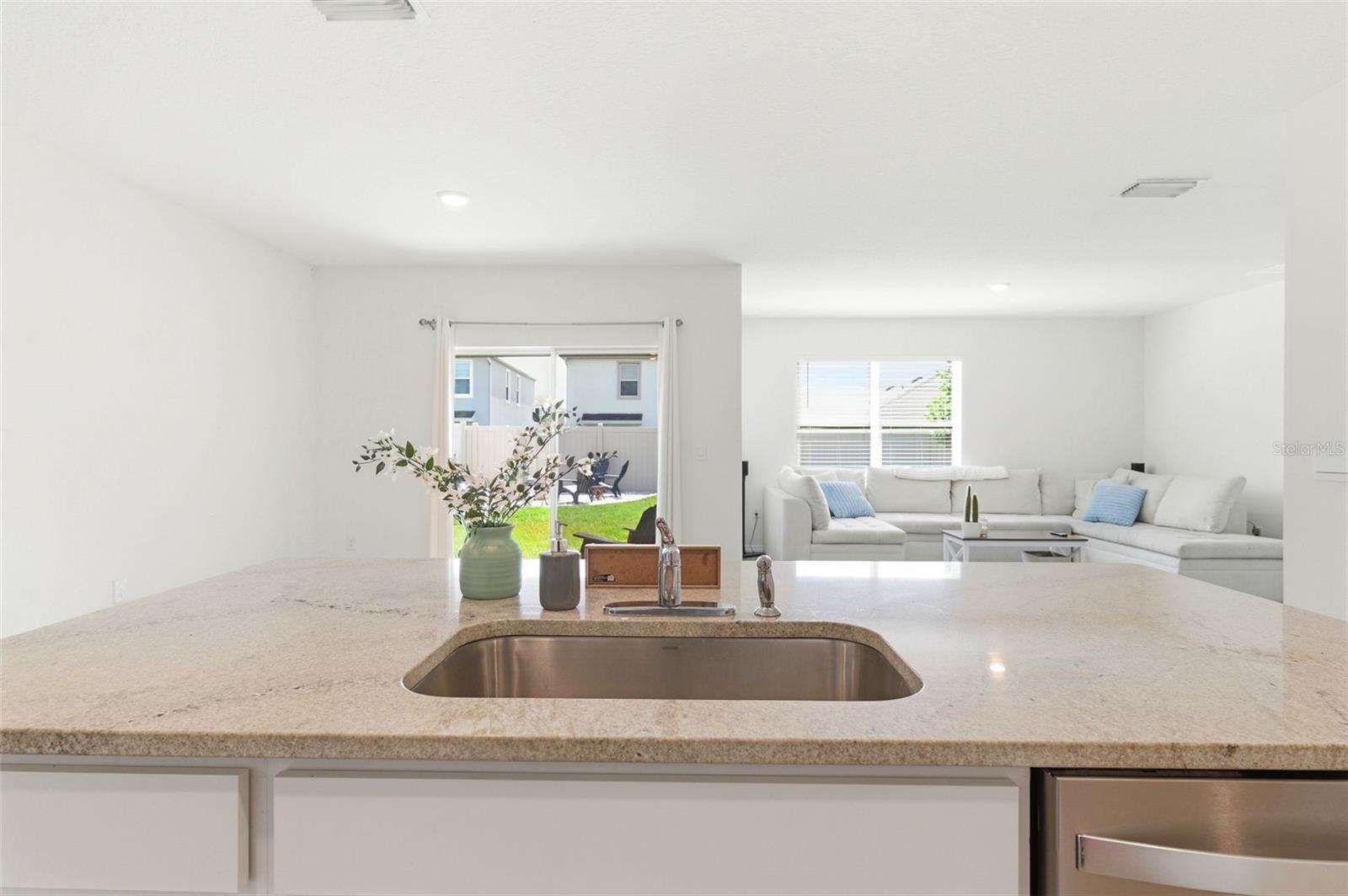 9014 FORGE BREEZE LOOP — photo 28
