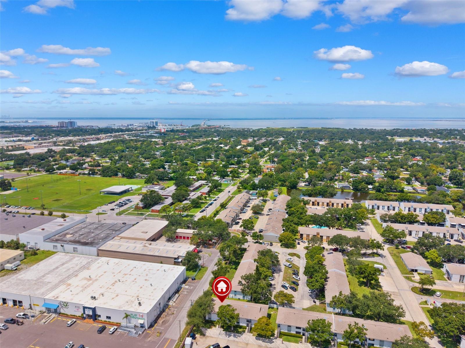 3808 N OAK DR #U31 — photo 33