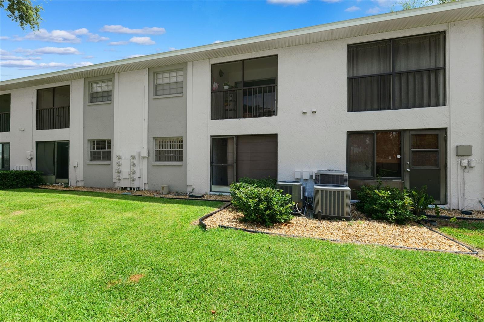 3808 N OAK DR #U31 — photo 26