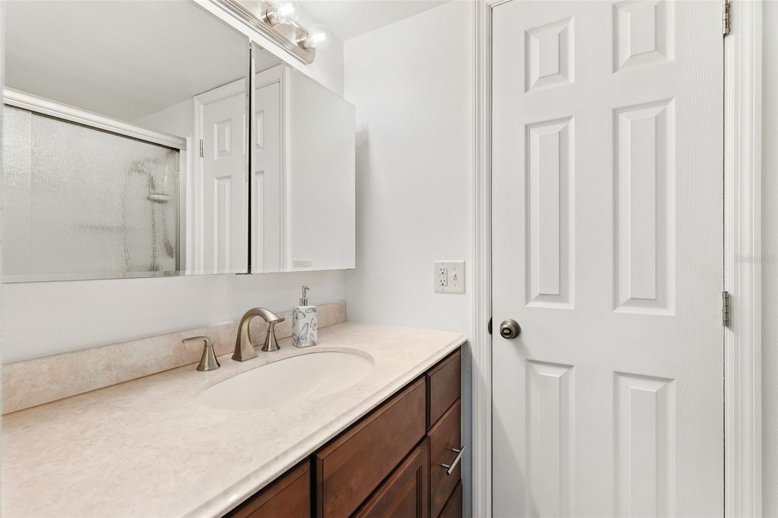 3808 N OAK DR #U31 — photo 18