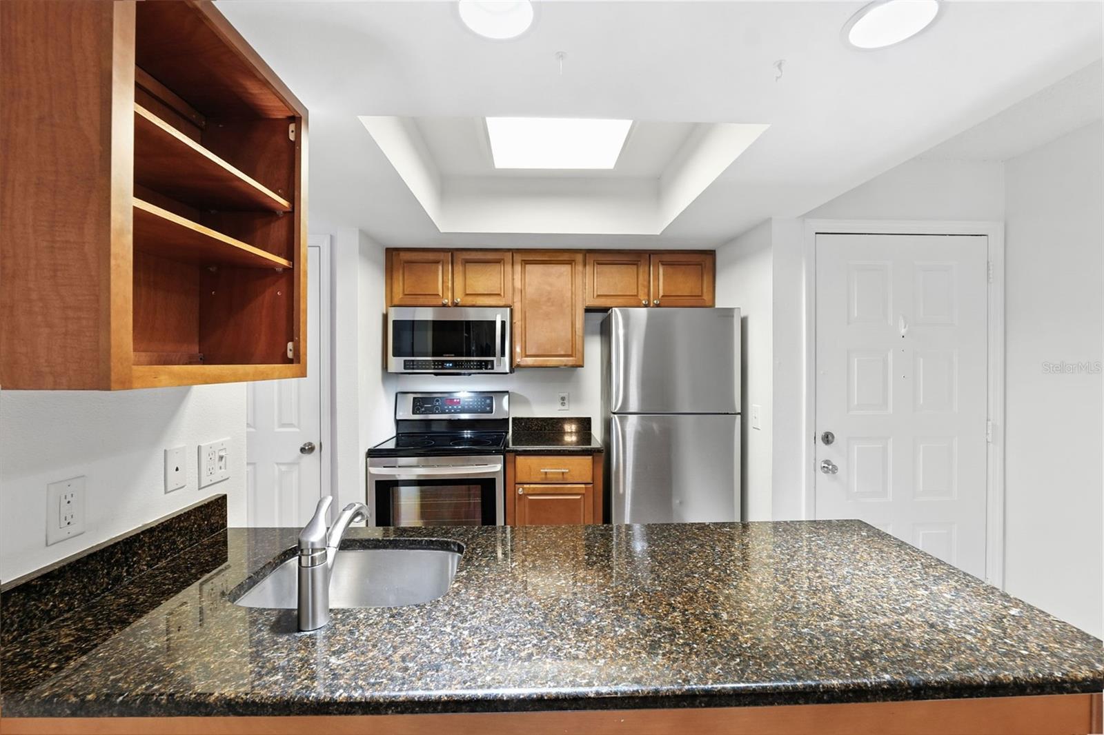 3808 N OAK DR #U31 — photo 8