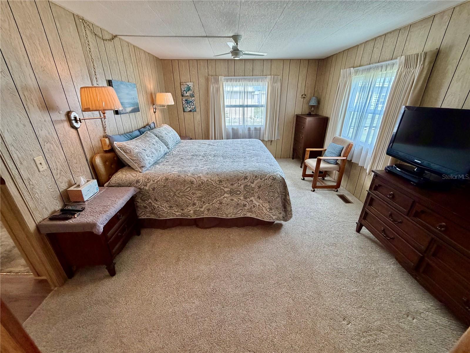 34548 VIOLET DR N — photo 24