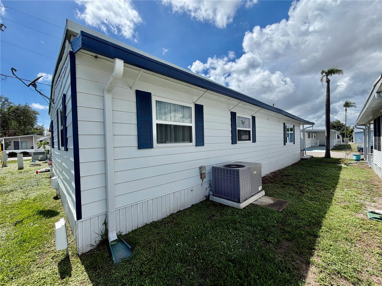 34548 VIOLET DR N — photo 6