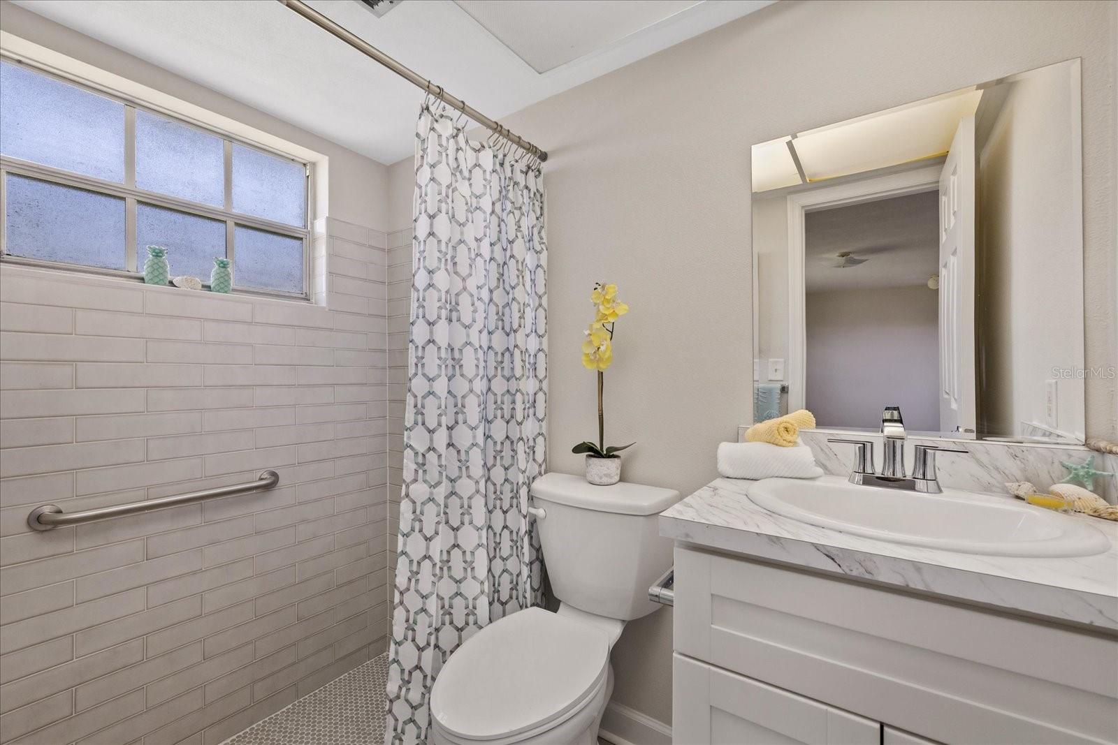 4347 SUMMERSUN DR — photo 6