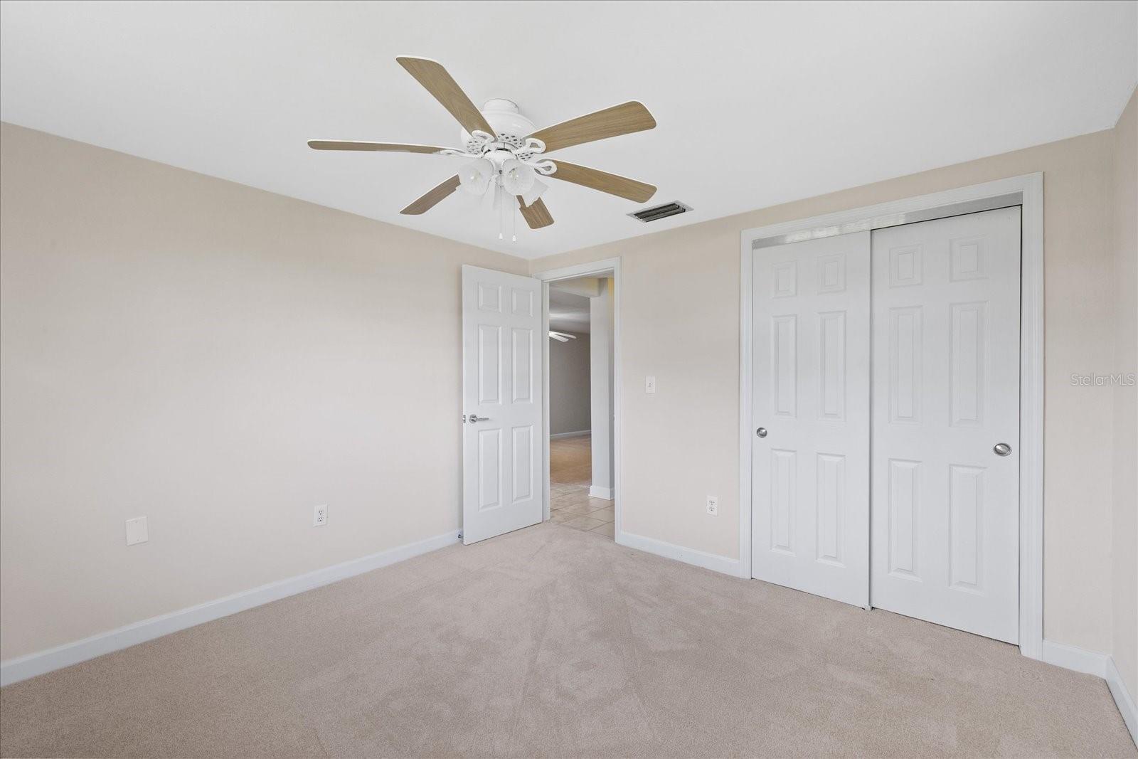 4347 SUMMERSUN DR — photo 18