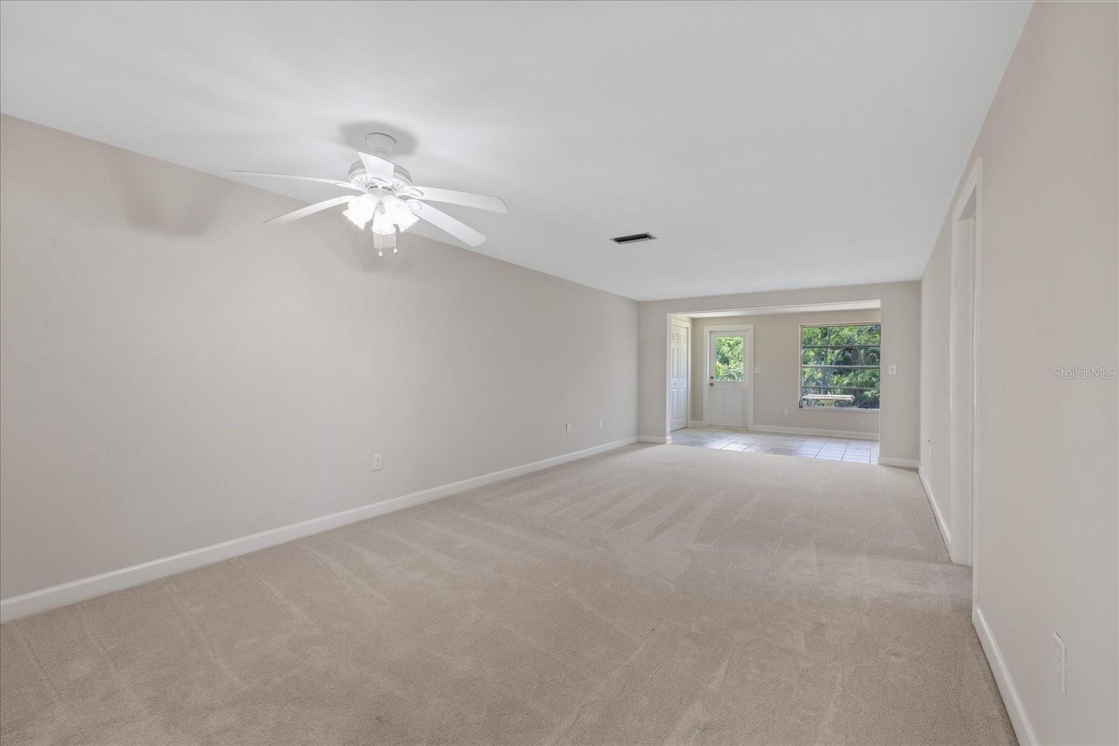 4347 SUMMERSUN DR — photo 21