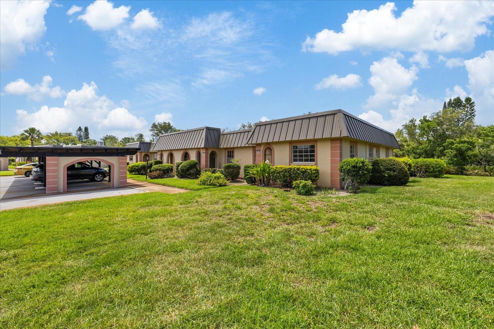 4347 SUMMERSUN DR — photo 38