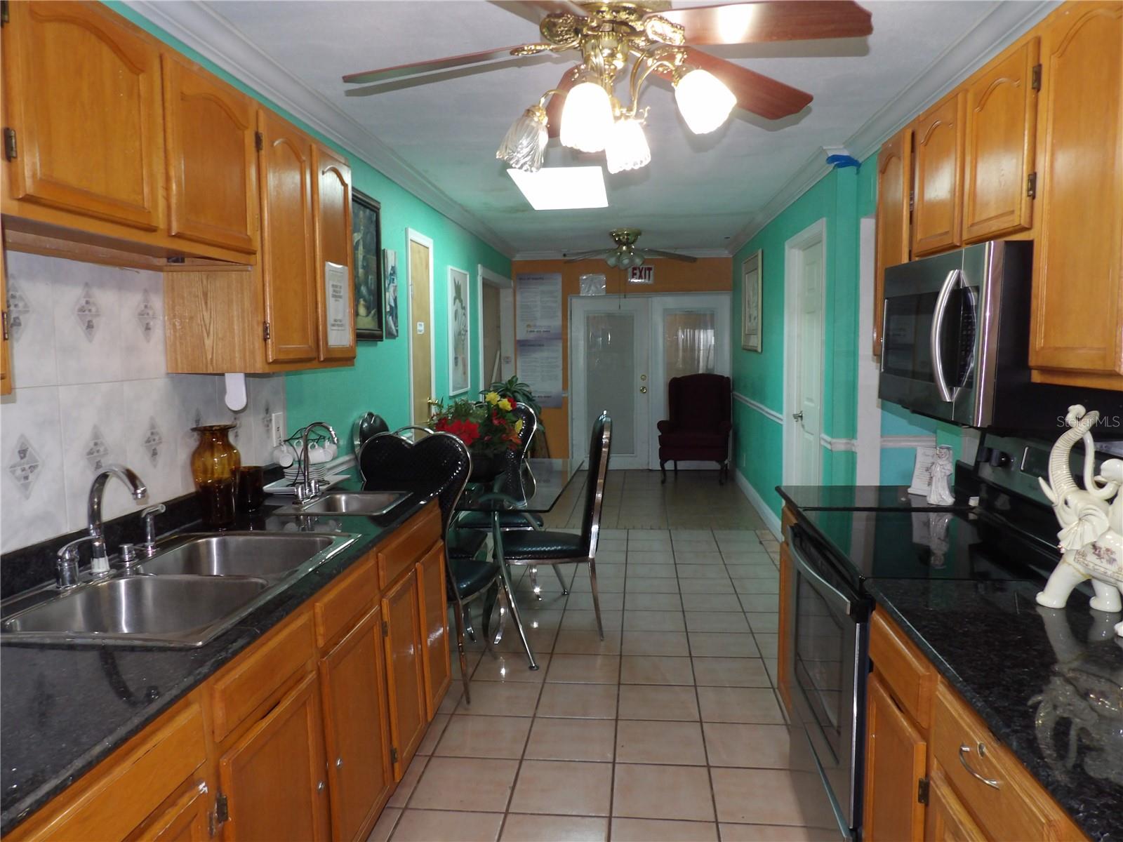 6521 W HANNA AVE — photo 9