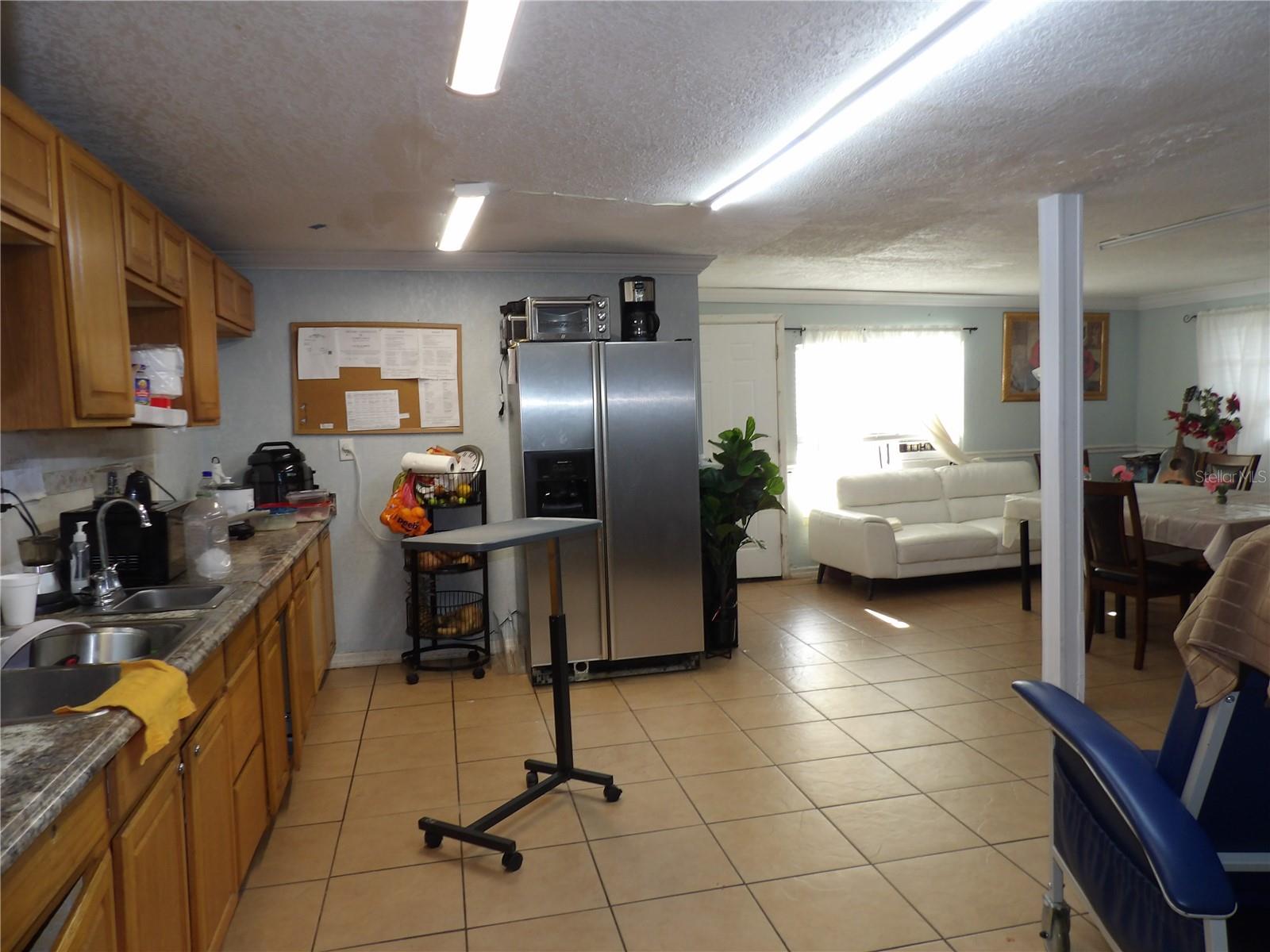 6521 W HANNA AVE — photo 10