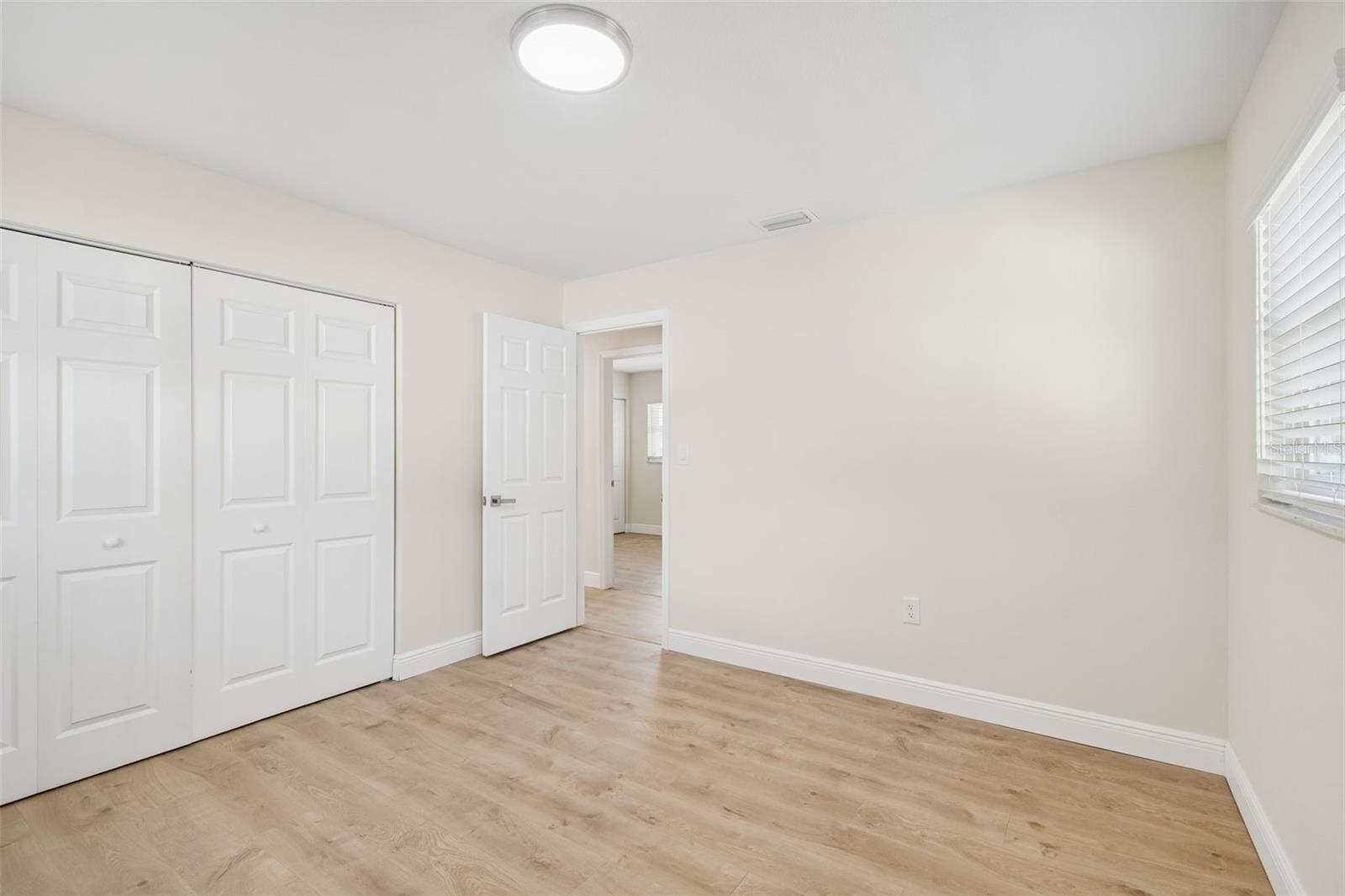 6003 TAMPA SHORES BLVD — photo 28