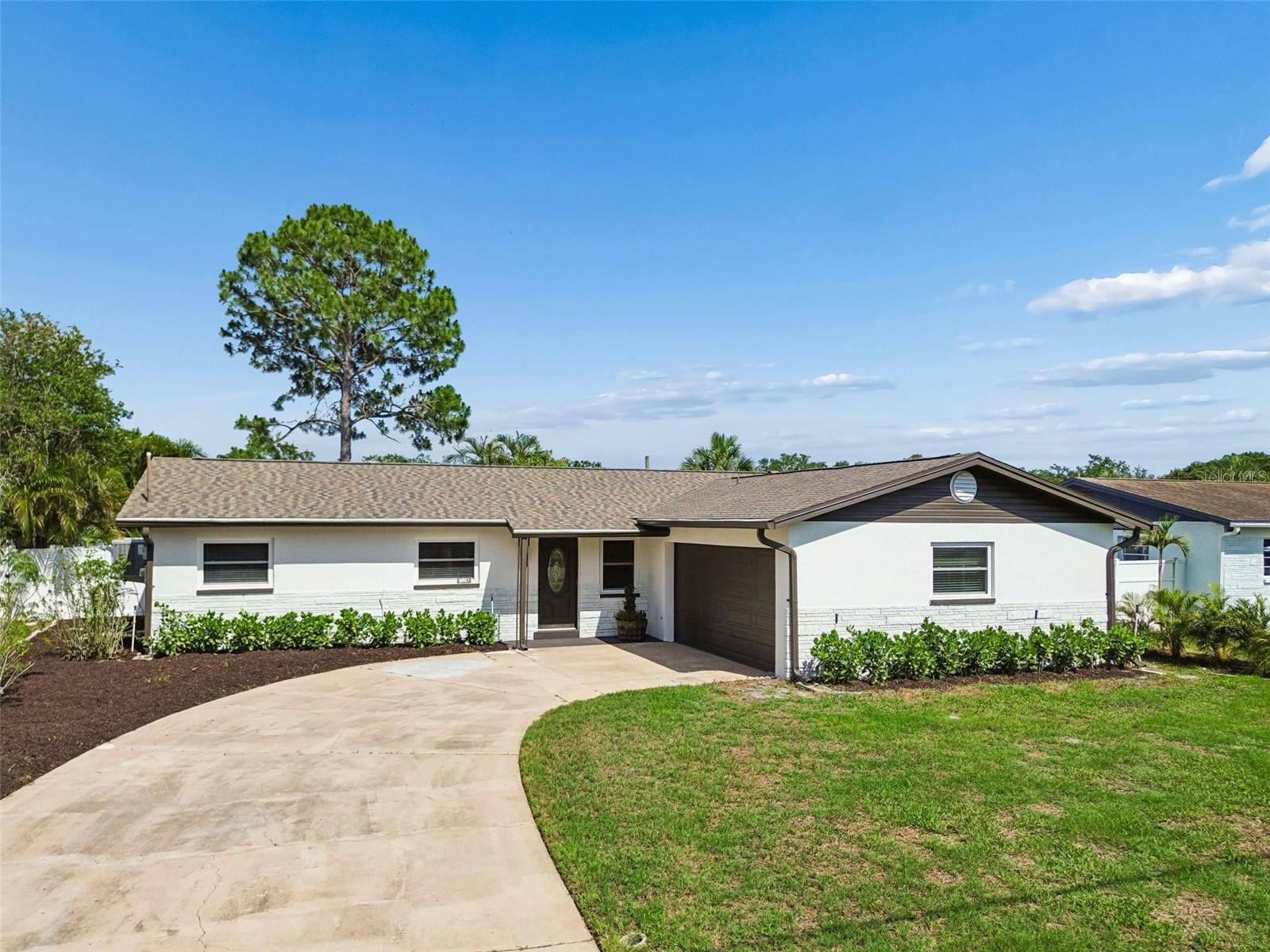 6003 TAMPA SHORES BLVD — photo 2
