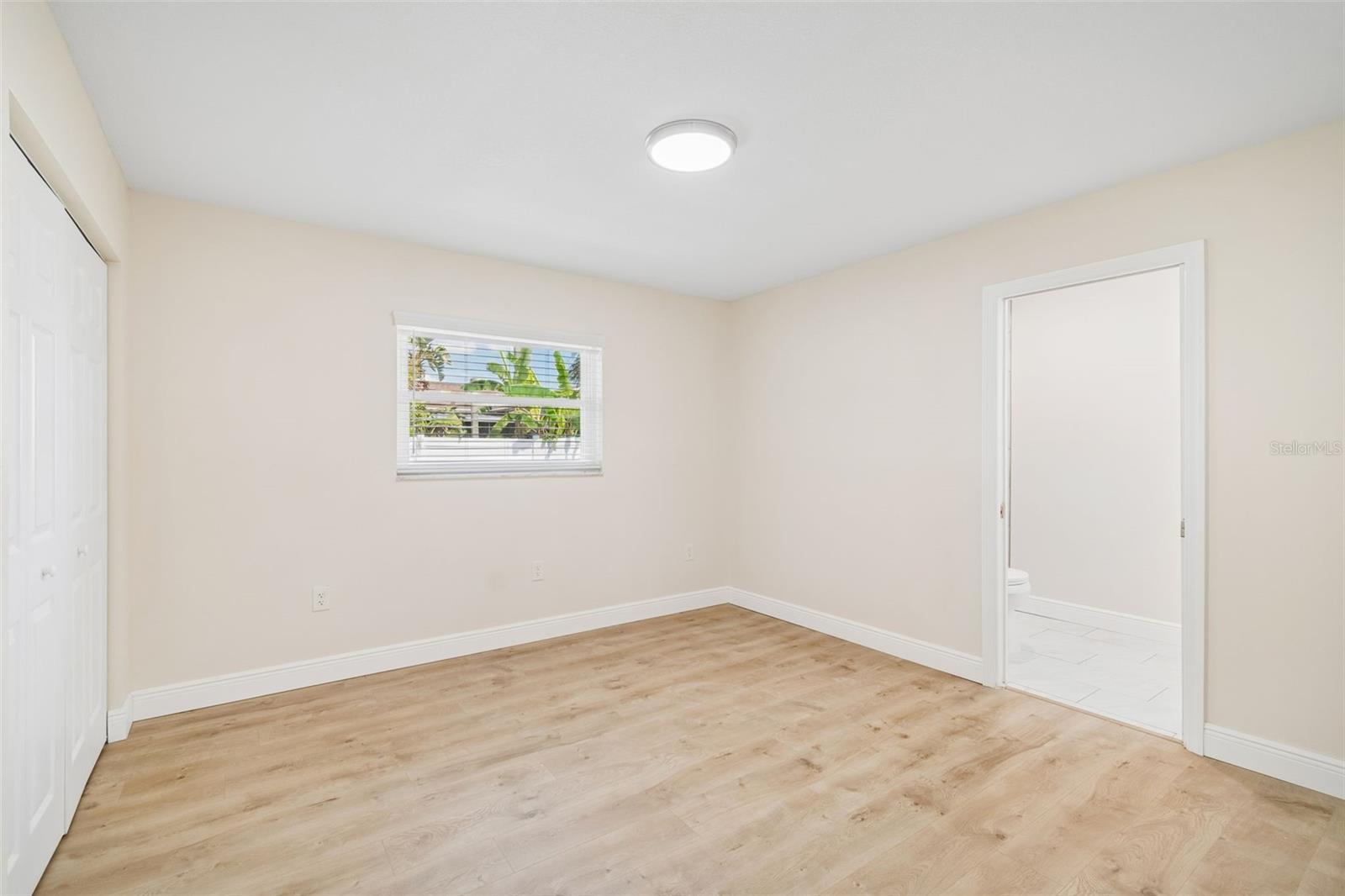 6003 TAMPA SHORES BLVD — photo 20