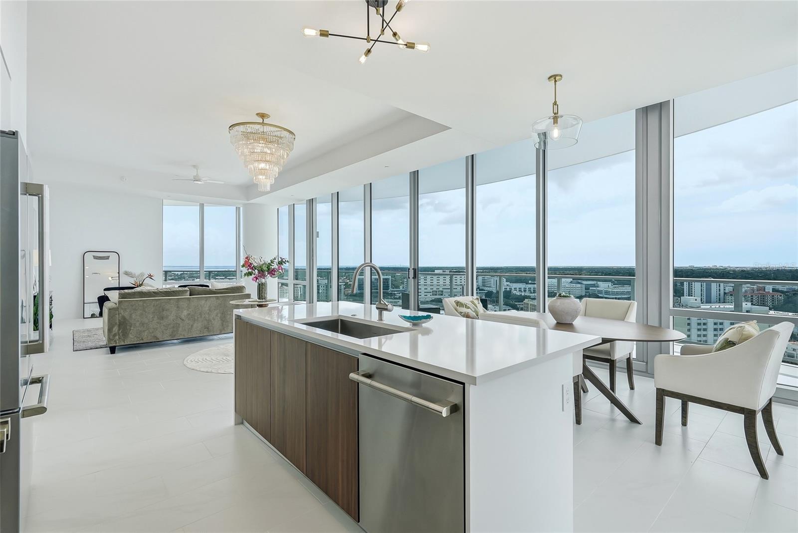 400 CENTRAL AVE #1901 — photo 9