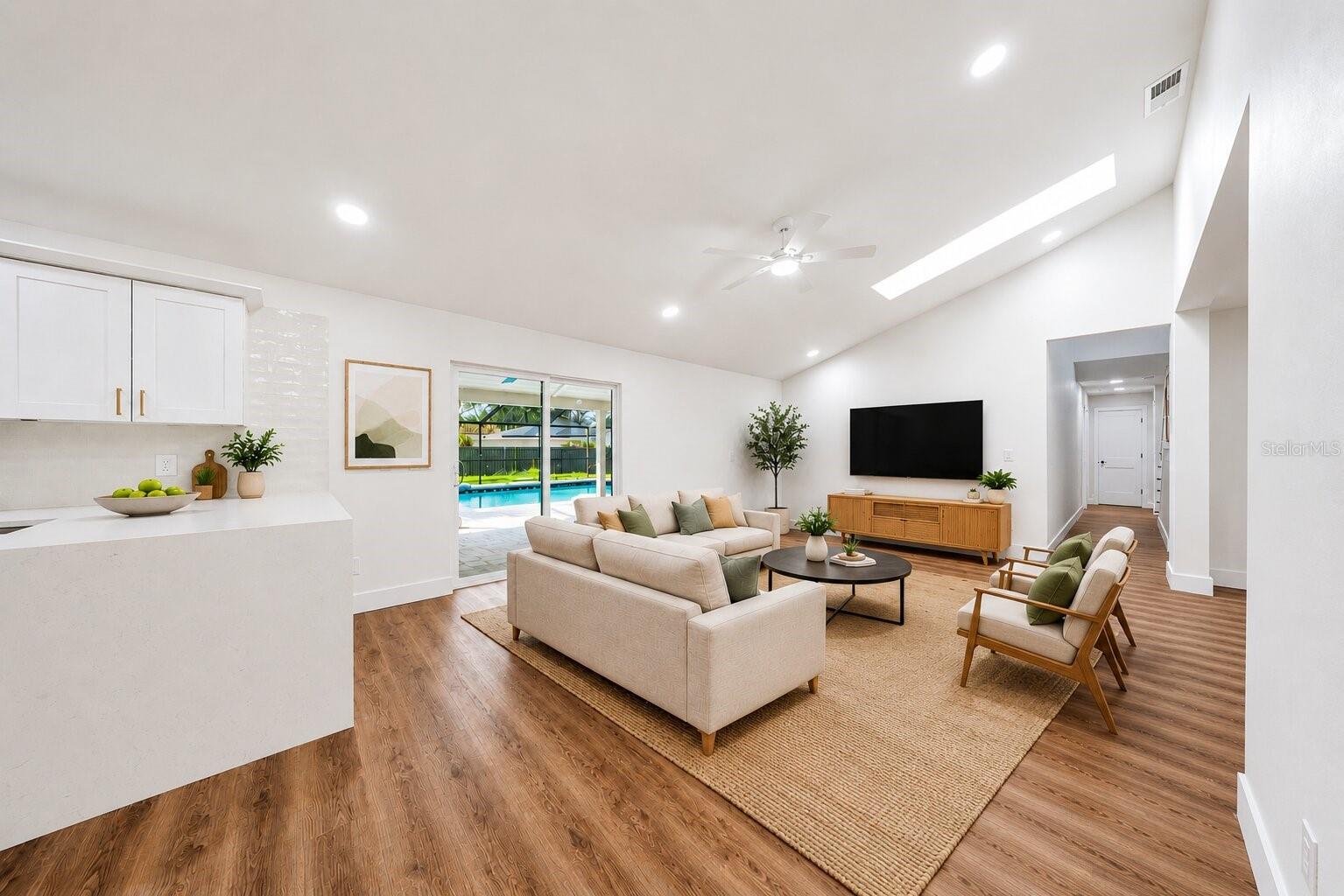 2104 DOEFIELD CT — photo 11