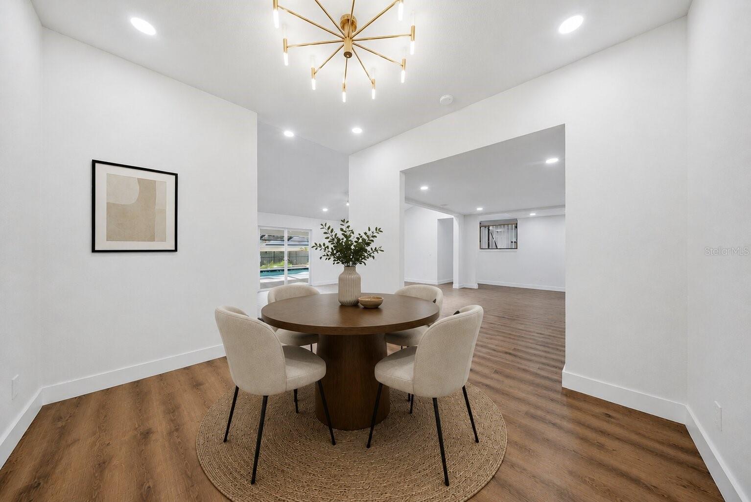 2104 DOEFIELD CT — photo 13