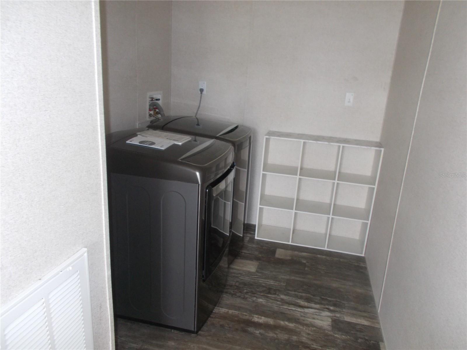 6803 AMOKO CT — photo 36