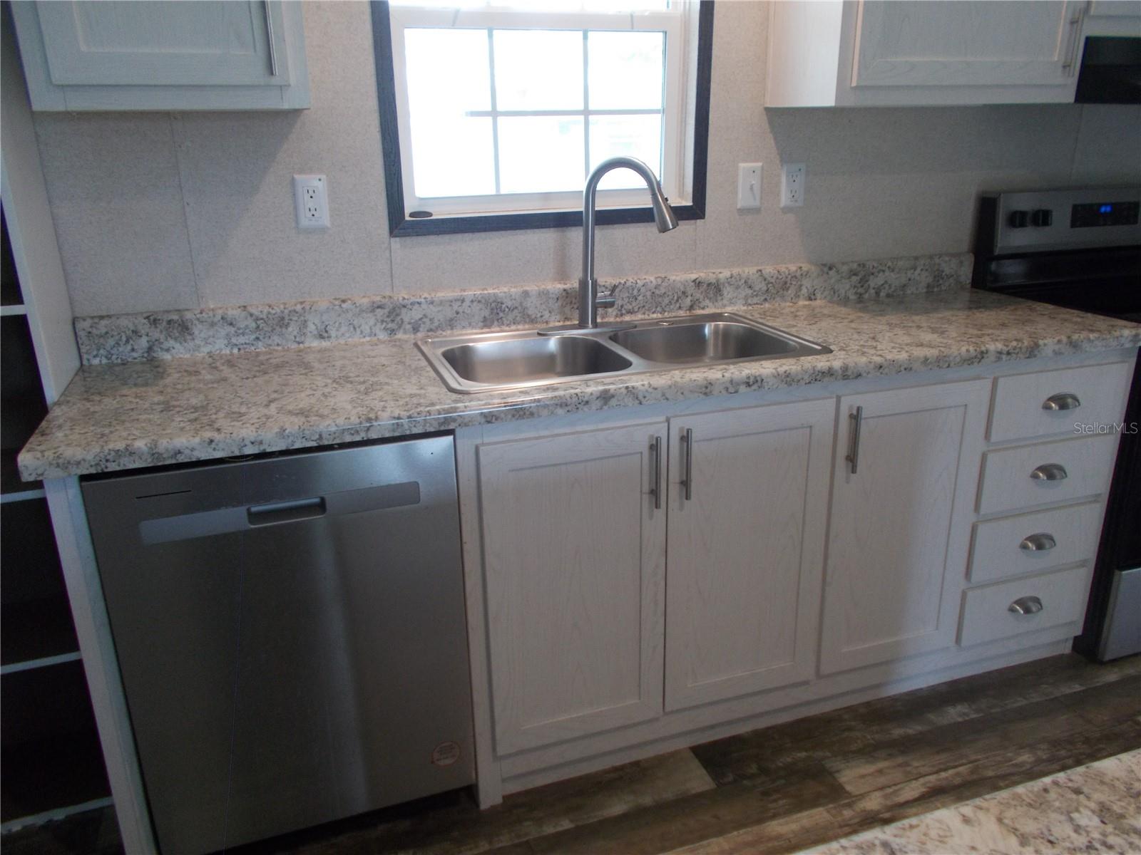 6803 AMOKO CT — photo 8