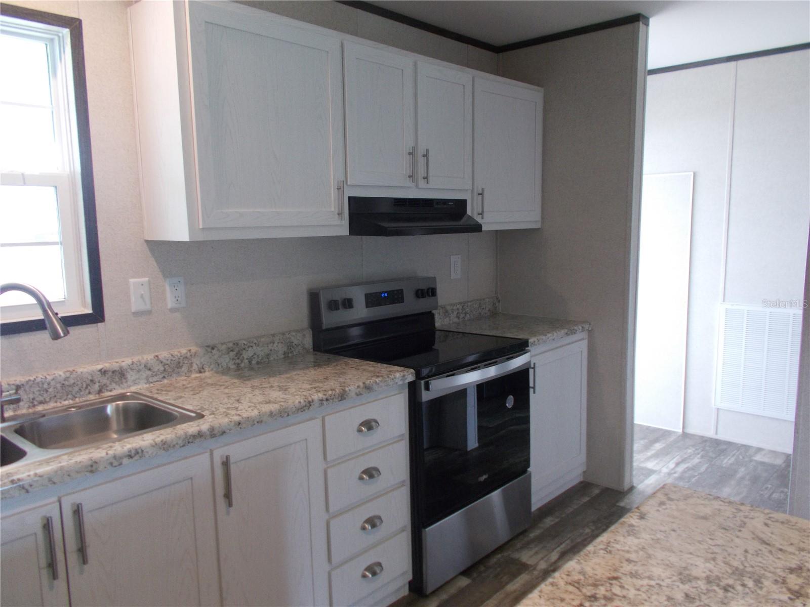 6803 AMOKO CT — photo 9