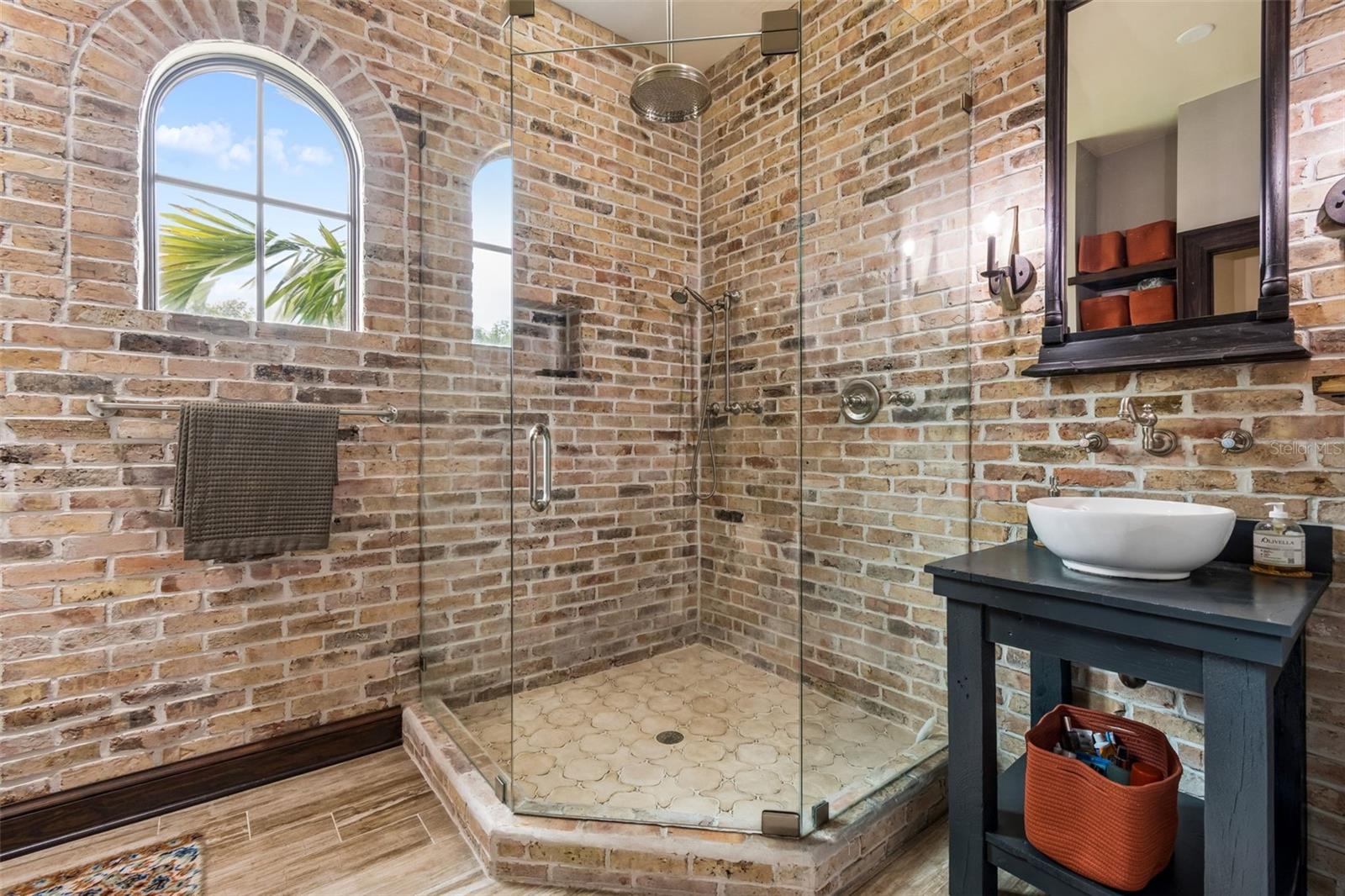 2603 S PARKVIEW ST — photo 92