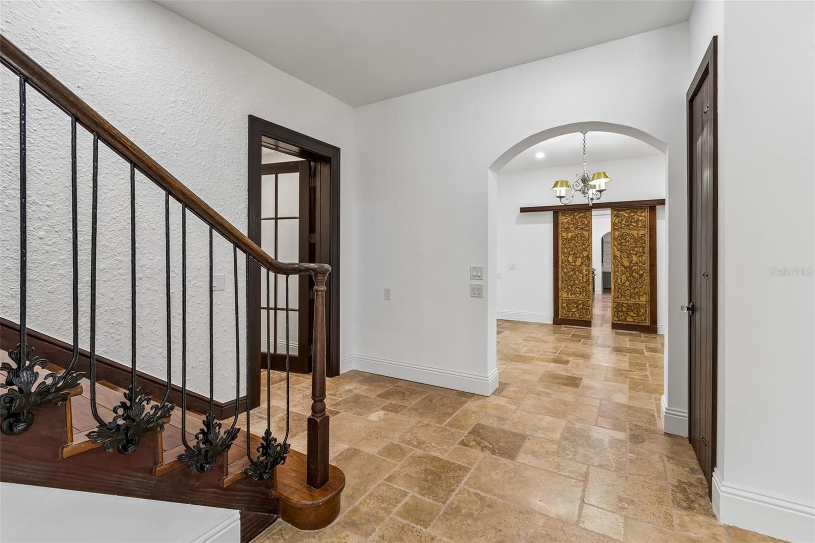 2603 S PARKVIEW ST — photo 22