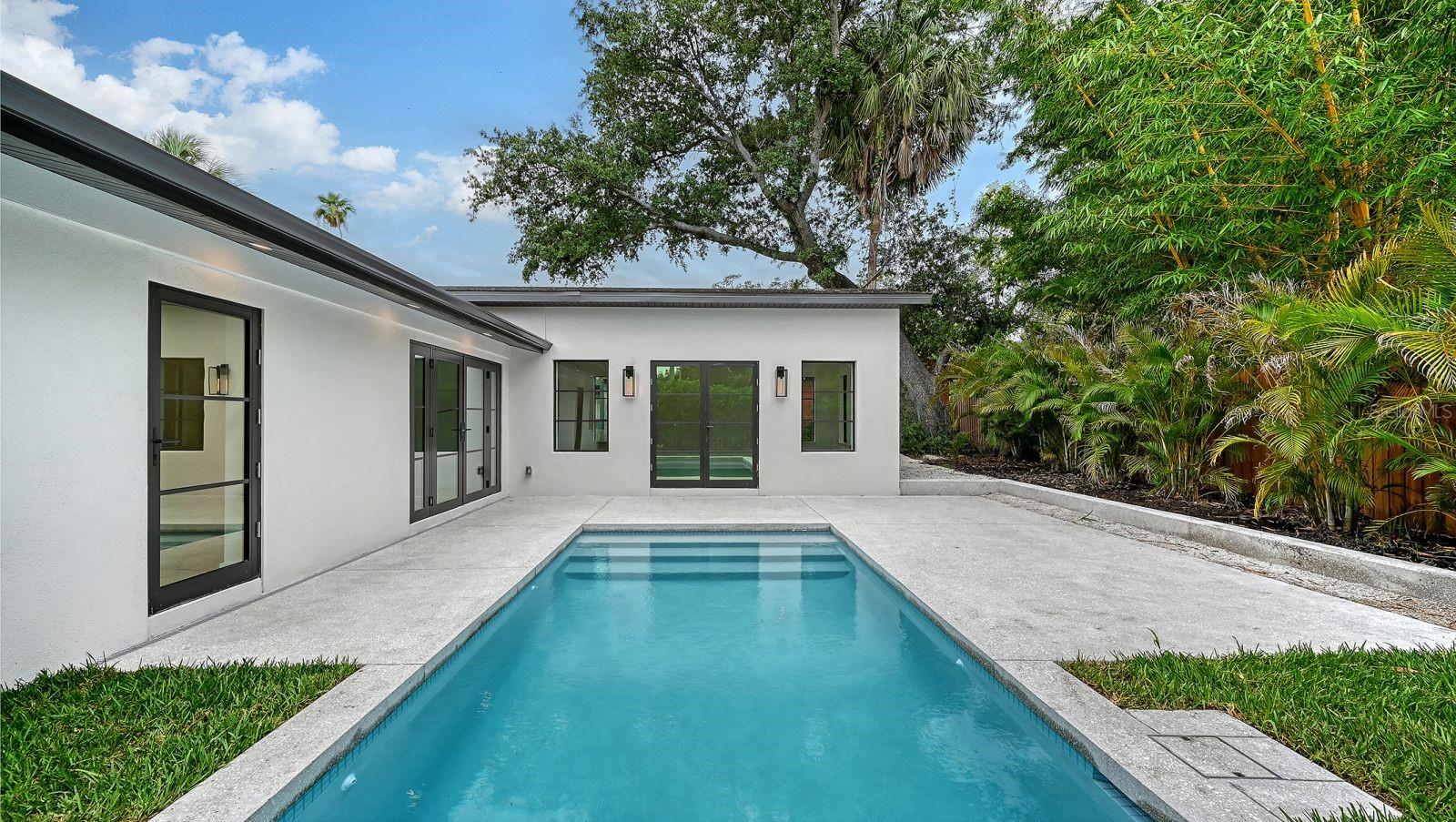 1041 INDIAN BEACH DR — photo 25