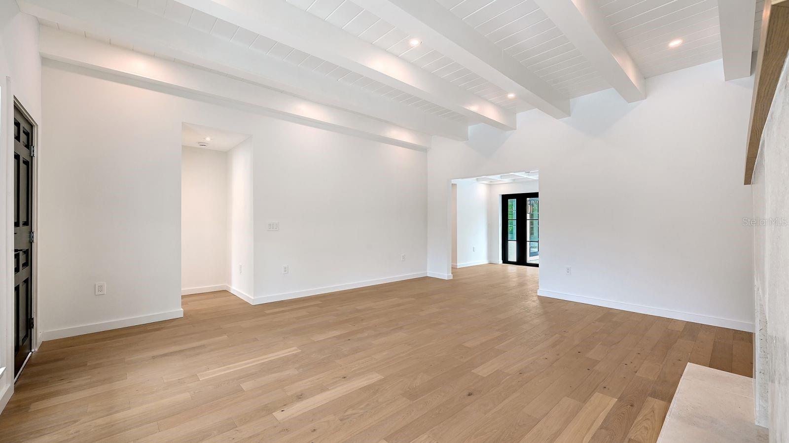1041 INDIAN BEACH DR — photo 7