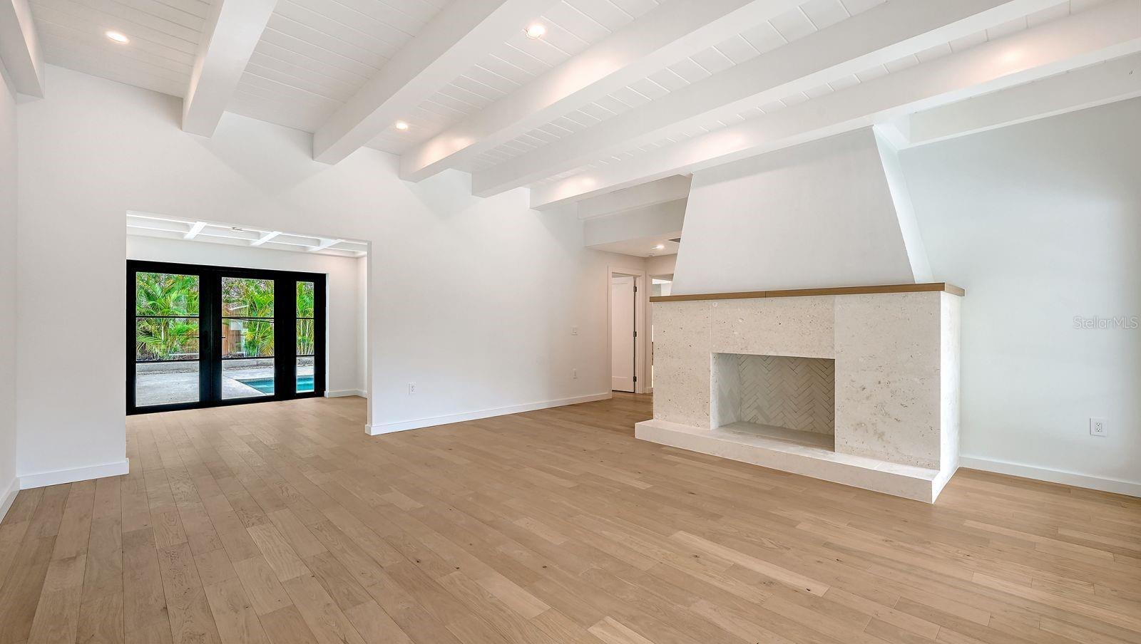 1041 INDIAN BEACH DR — photo 5