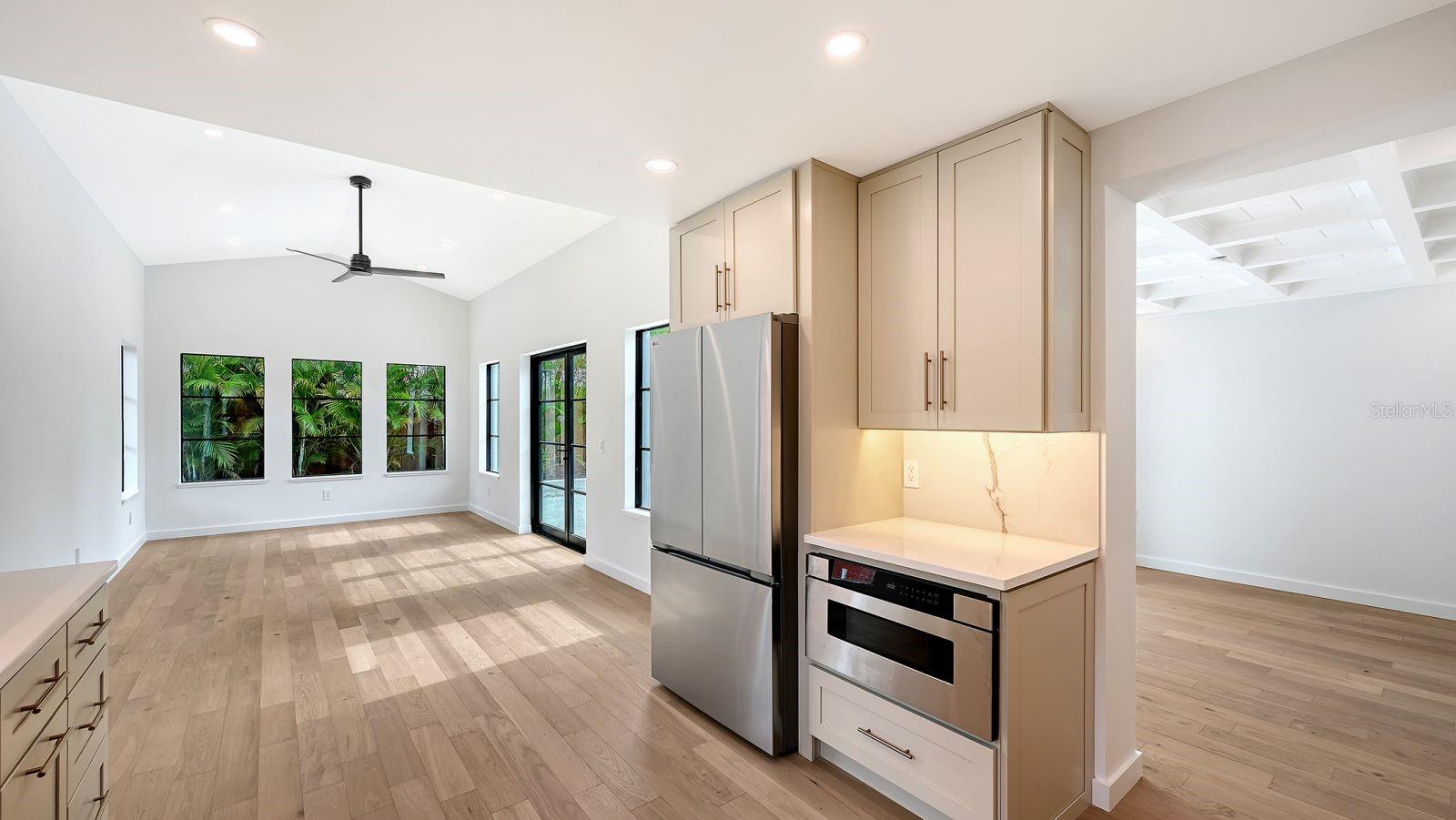 1041 INDIAN BEACH DR — photo 10