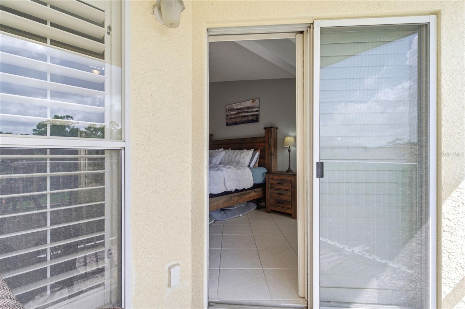 117 BRENT CIR — photo 36