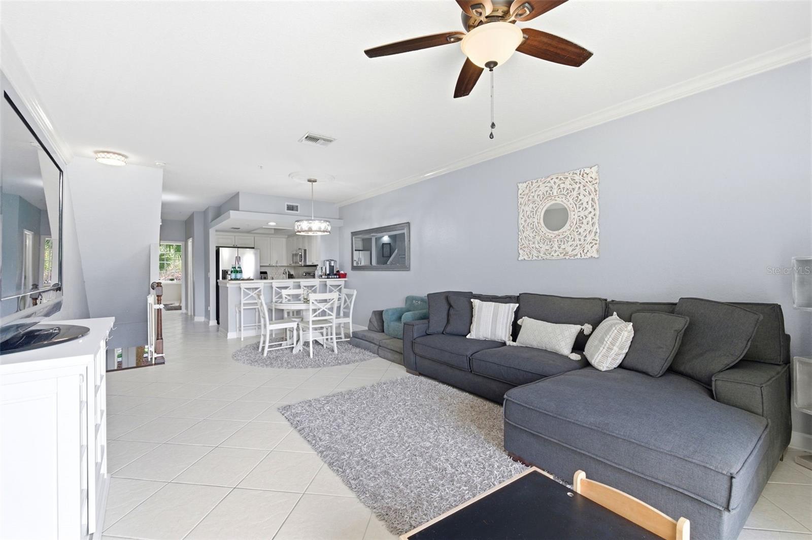117 BRENT CIR — photo 11