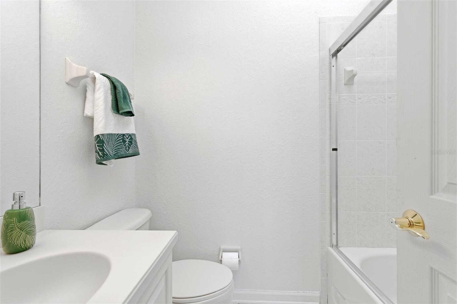 117 BRENT CIR — photo 29