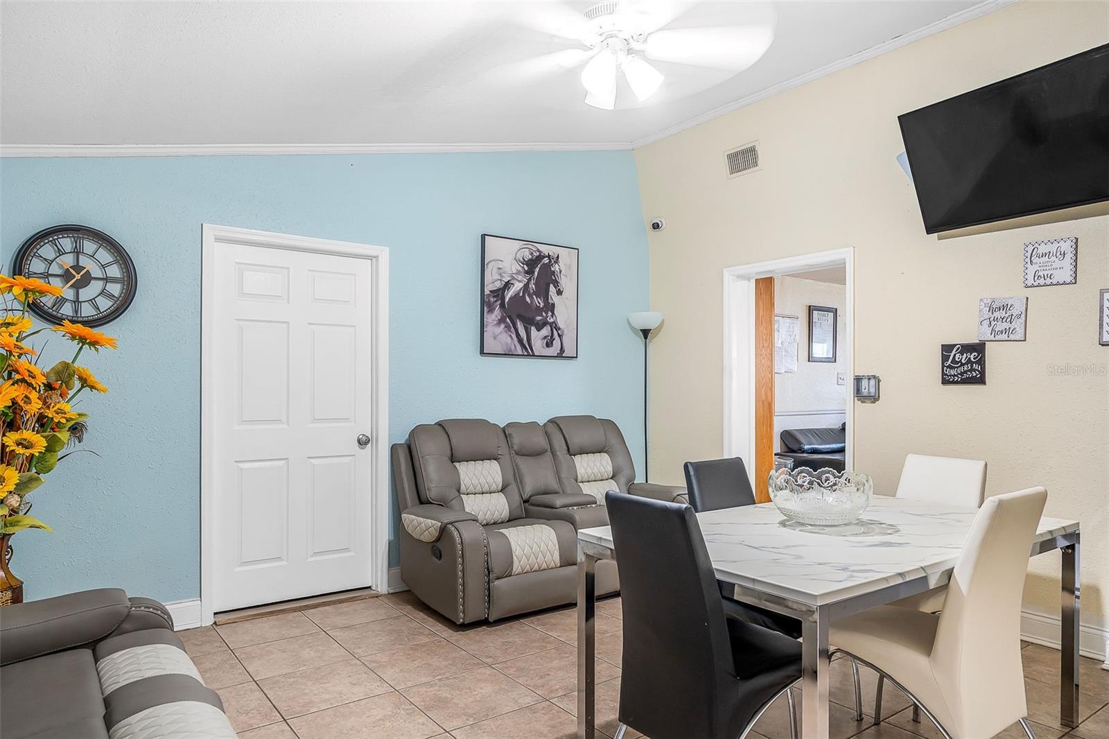 3906 SPENCE AVE — photo 11