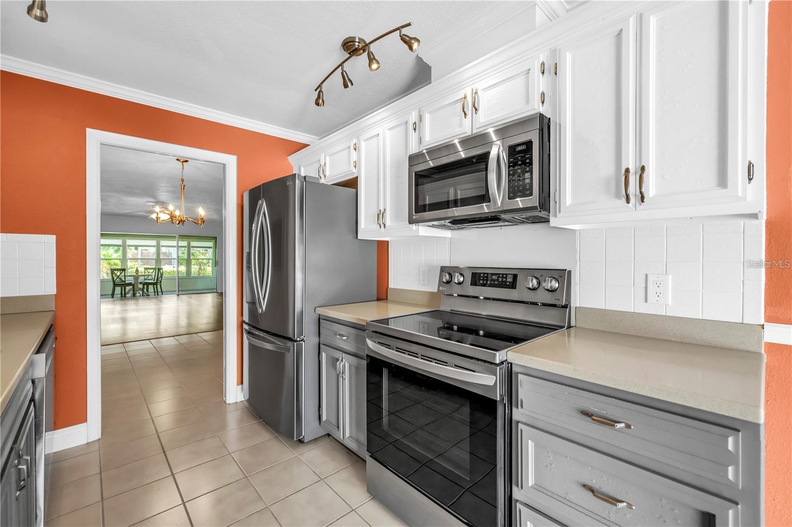 93 BOCA CIEGA POINT BLVD N #93 — photo 28