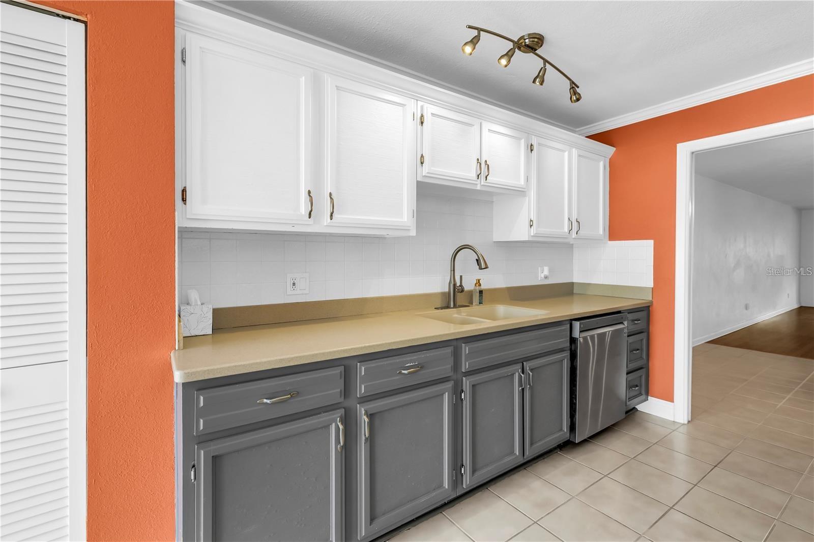 93 BOCA CIEGA POINT BLVD N #93 — photo 29