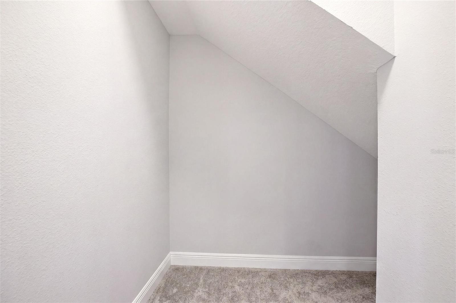 7545 RIDGELAKE CIR — photo 36