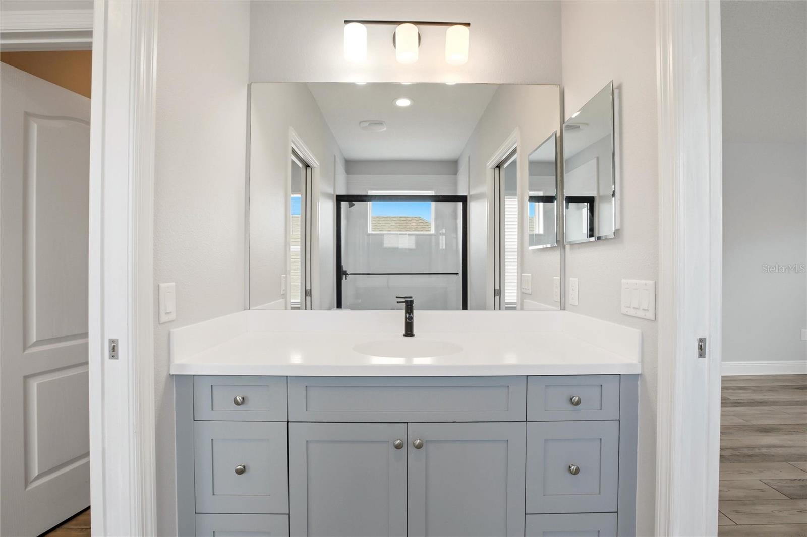 7545 RIDGELAKE CIR — photo 40
