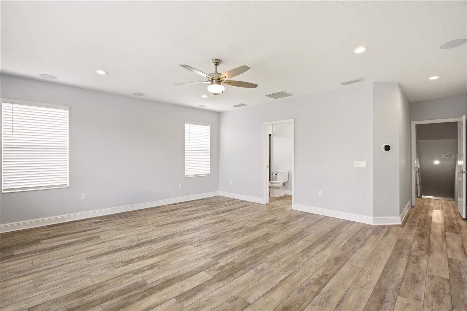7545 RIDGELAKE CIR — photo 39