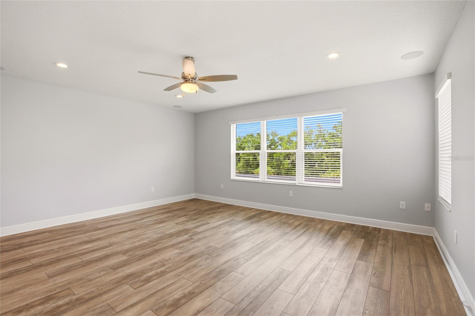 7545 RIDGELAKE CIR — photo 38