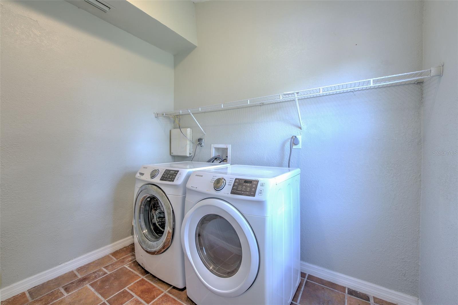 4711 W SAN RAFAEL ST — photo 37
