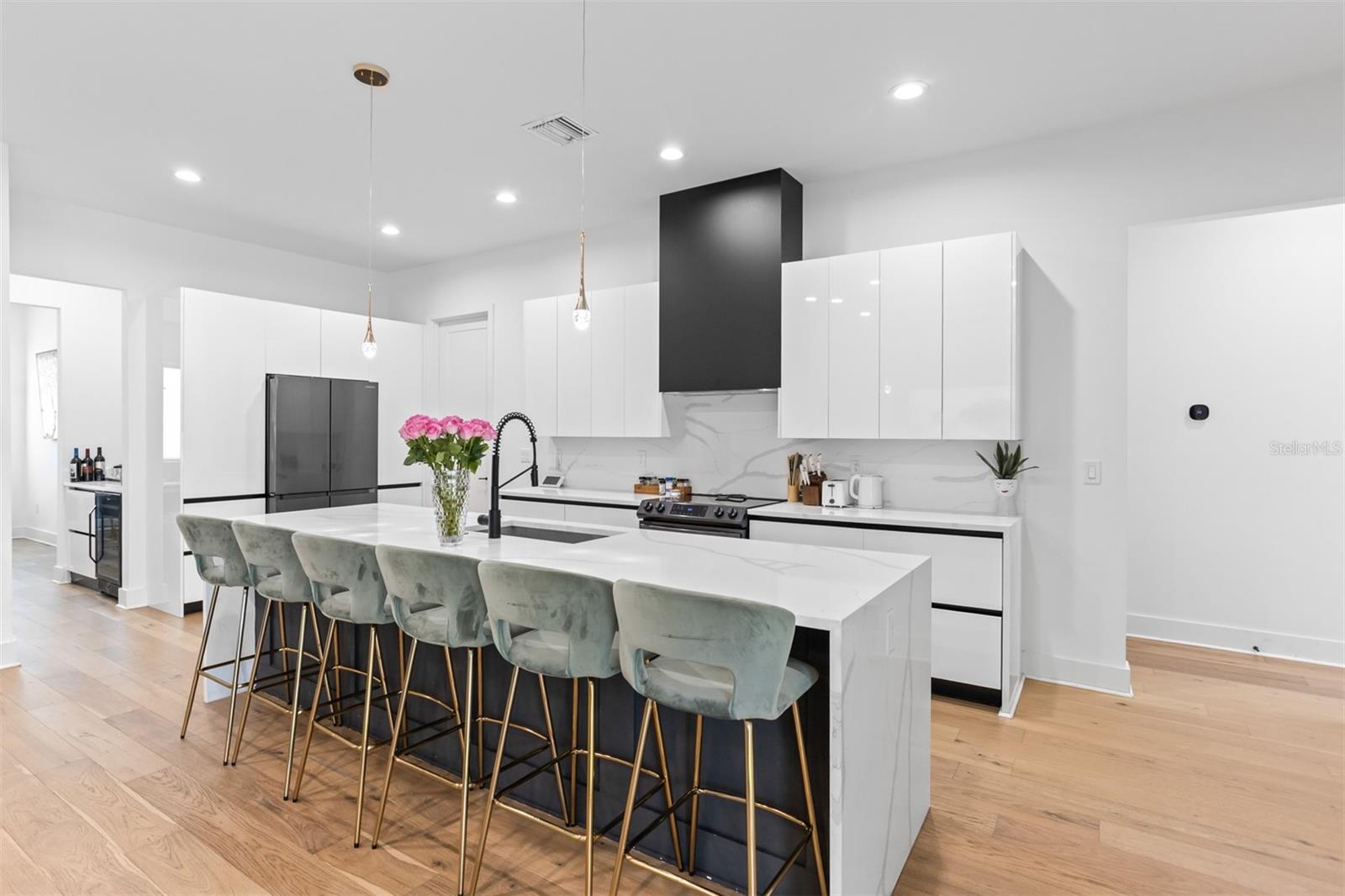 3306 W VAN BUREN DR — photo 6