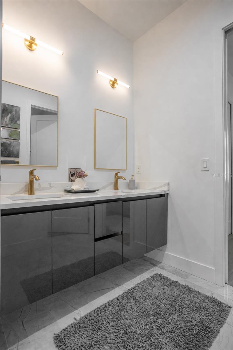 3306 W VAN BUREN DR — photo 25