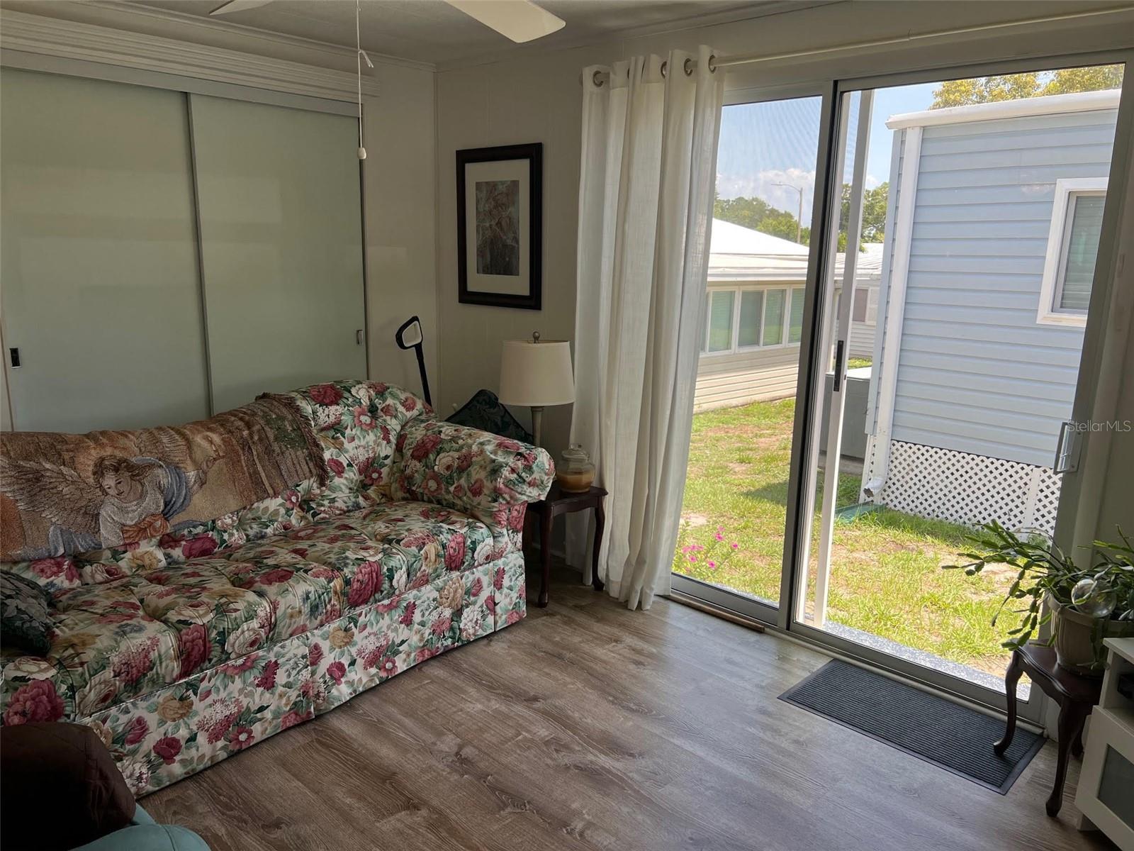 55 PALM FOREST DR — photo 15