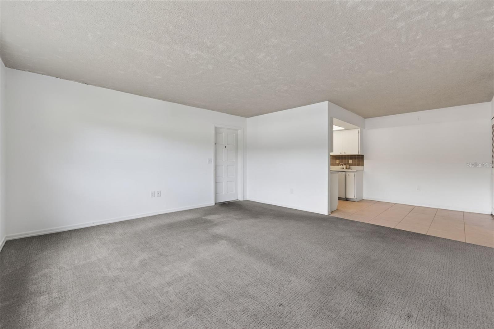 5800 HOLLYWOOD BLVD #112 — photo 5