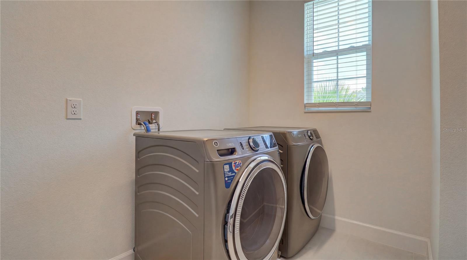 3338 GREAT BANYAN WAY — photo 41